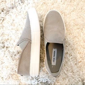 Steve Madden Gray Sneakers